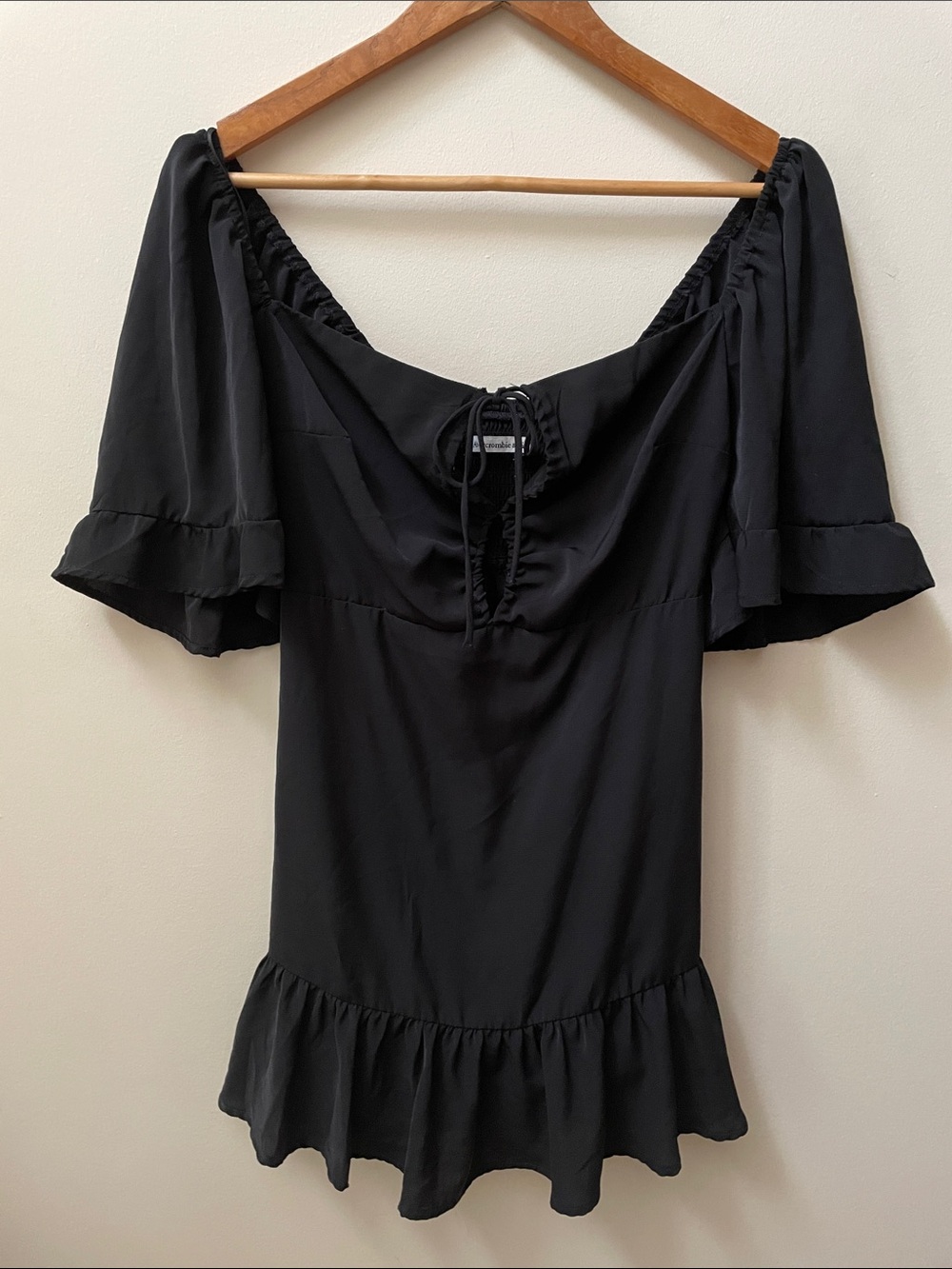 Abercrombie & Fitch Black Off-Shoulder Ruffle Mini Dress